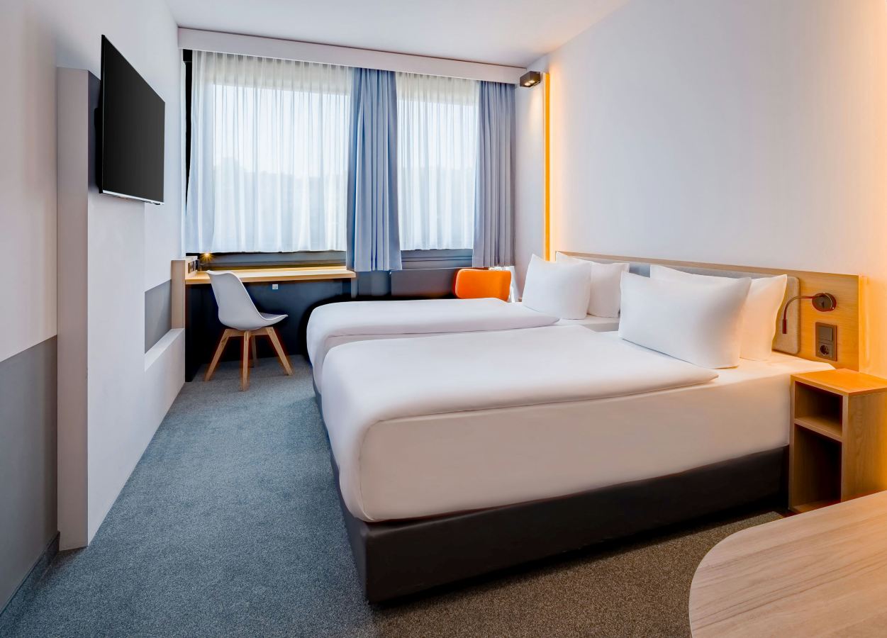 Spark by Hilton Wuppertal City Centre Hotel Overview