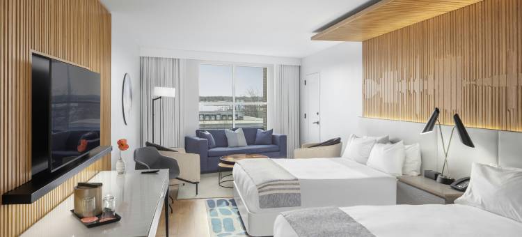 波特兰海滨希尔顿嘉悦里酒店(Canopy by Hilton Portland Waterfront)图片