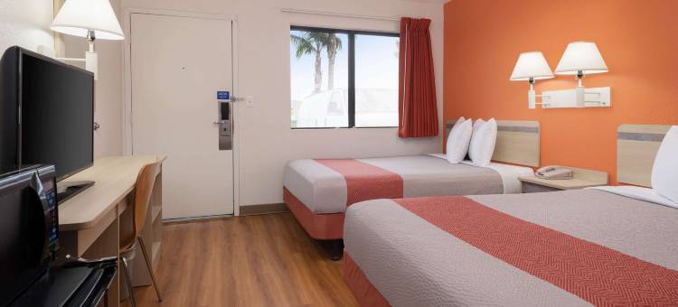 加利福尼亚圣马丽亚- 北 6号汽车旅馆(Motel 6 Santa Maria, CA - North)图片