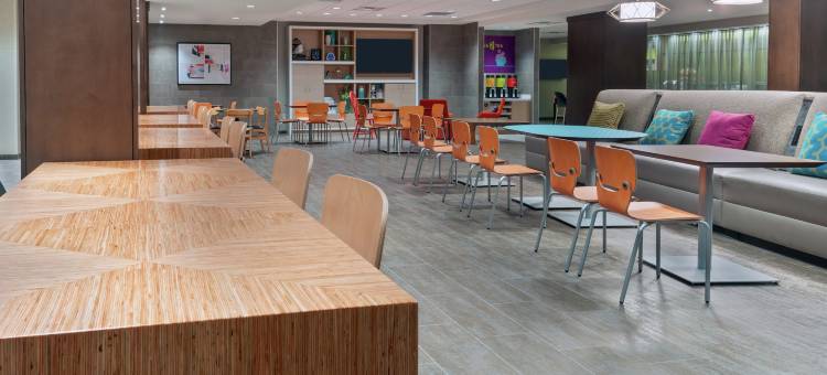 奥兰多环球影城附近希尔顿惠庭酒店(Home2 Suites by Hilton Orlando Near Universal)图片