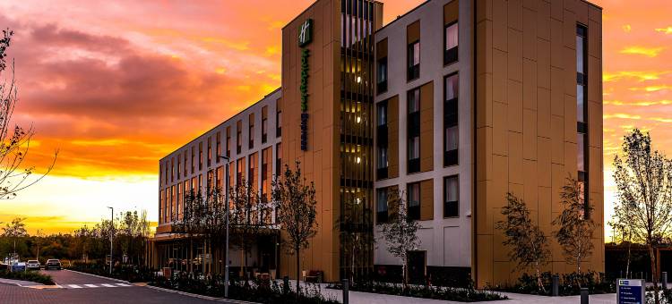 比斯特智选假日酒店(Holiday Inn Express Bicester)图片