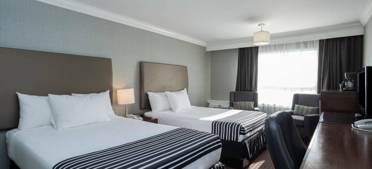 红鹿桑德曼酒店(Sandman Hotel Red Deer)图片
