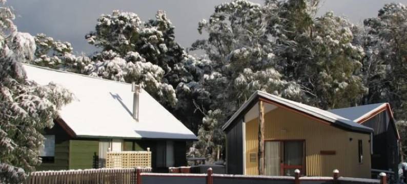 德文特大桥别墅酒店(Derwent Bridge Chalets & Studios)图片