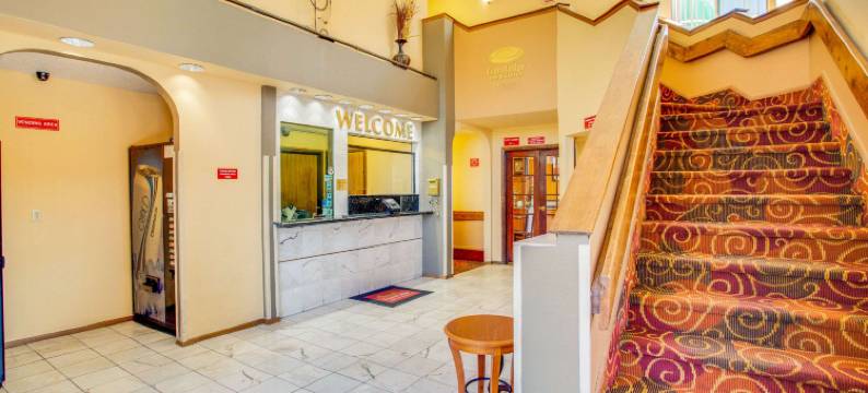 阿尔布奎克东 I-40 尤班克出口伊克诺旅馆套房酒店(Econo Lodge Inn & Suites Albuquerque East I-40 Eubank Exit)图片