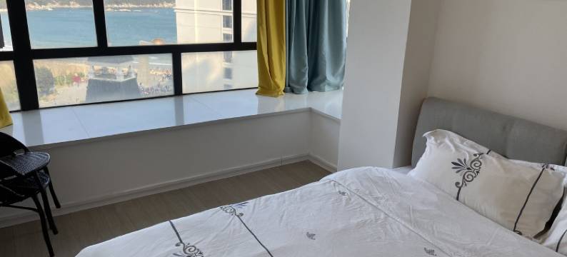 半岛逸景海岸公寓(海湾路分店)图片