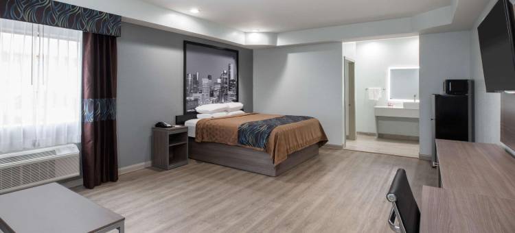 休斯顿汗布尔温德姆速8酒店(Super 8 by Wyndham Humble/Fallcreek/Houston)图片