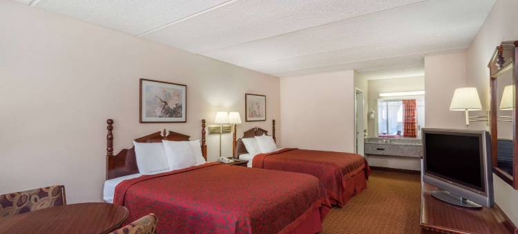 米尔斯飓风戴斯酒店(Days Inn by Wyndham Hurricane Mills)图片