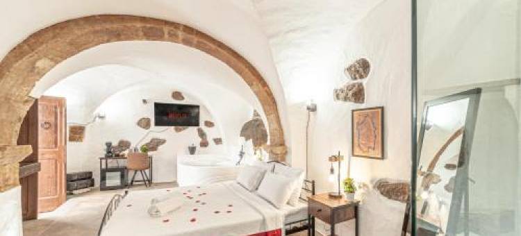 Romantic Loft with Jacuzzi in the Castle图片