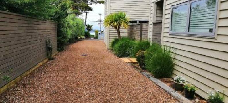 奥内罗纳秘密花园公寓(Oneroa Secret Garden Apartments)图片