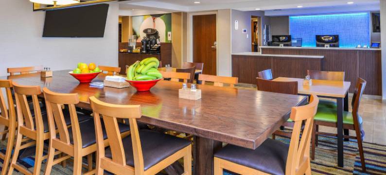 罗切斯特机场万枫旅馆(Fairfield Inn Rochester Airport)图片