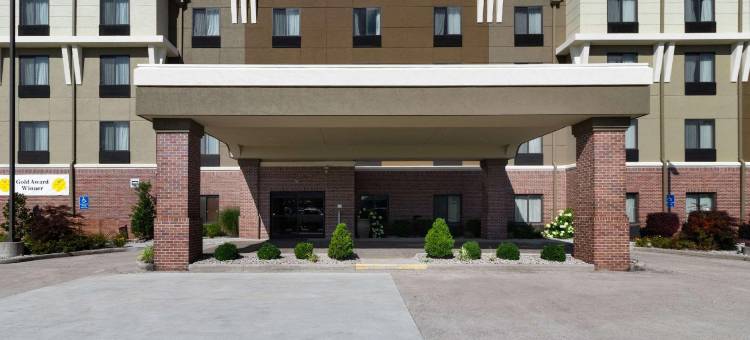 霍普金斯维尔坎贝尔堡附近舒适套房酒店(Comfort Suites Hopkinsville Near Fort Campbell)图片