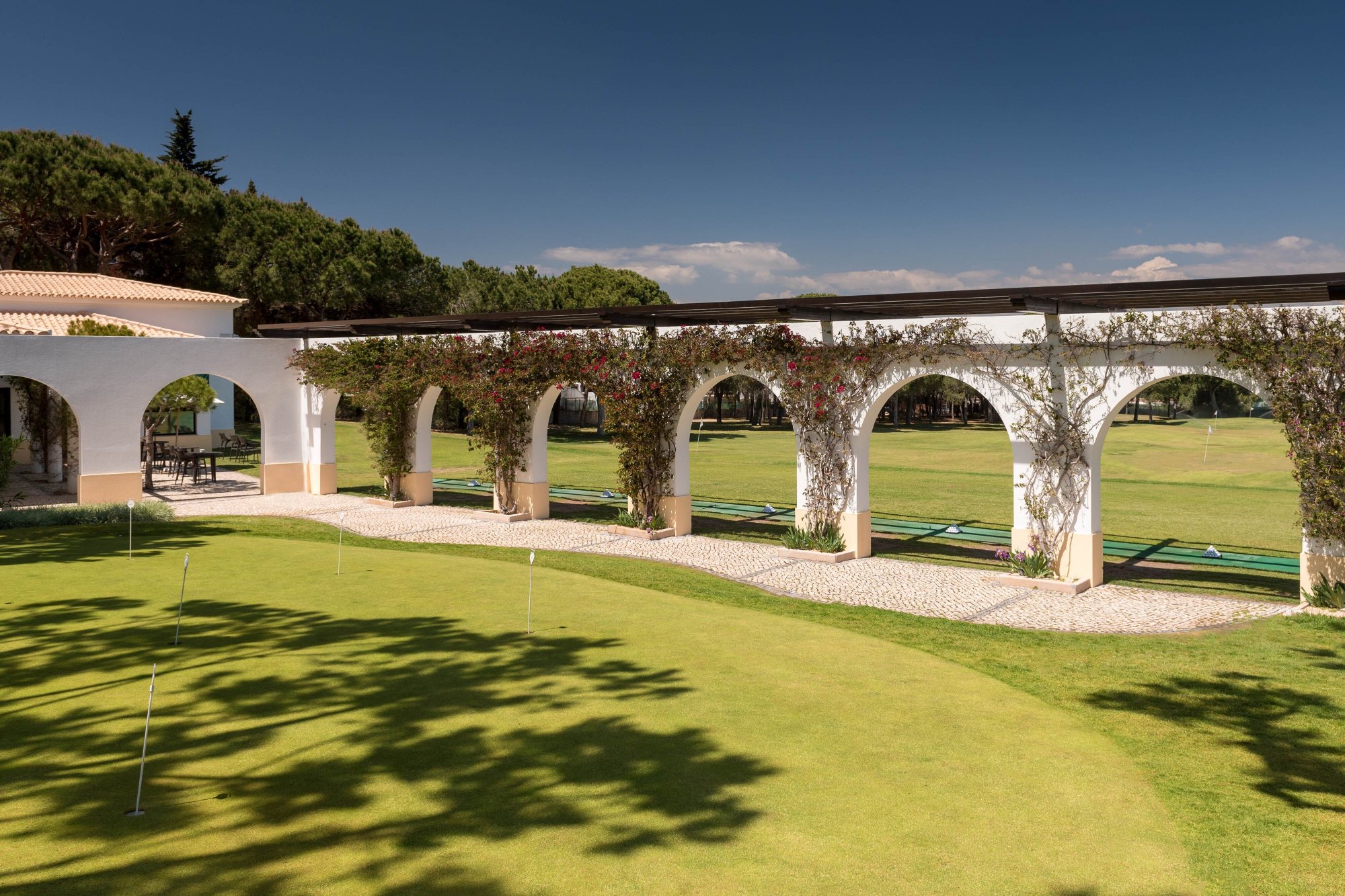 Pine Cliffs Ocean Suites, a Luxury Collection Resort & Spa, Algarve Over view