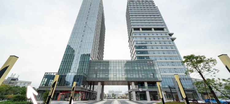 奥斯卡·江景公寓(广州国际金融城三溪地铁站店)图片