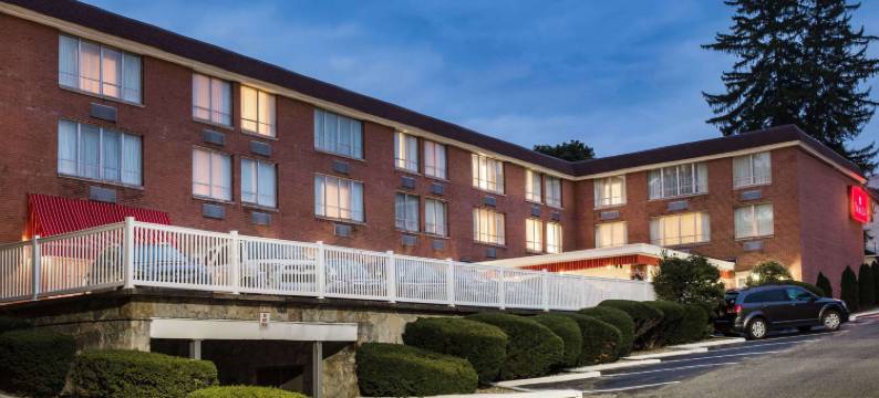 莱格奈尔华美达酒店(Ramada by Wyndham Ligonier)图片