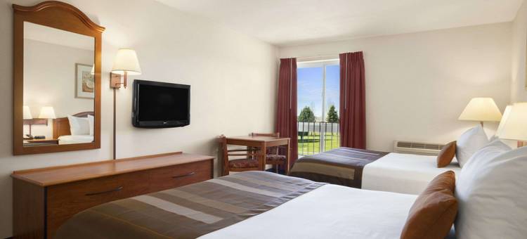 塔科机场华美达酒店(Ramada by Wyndham SeaTac Airport)图片