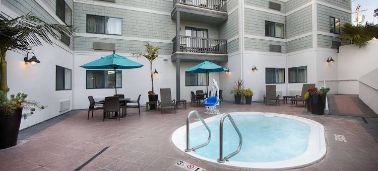 贝斯特韦斯特优质全套房酒店(Best Western Plus All Suites Inn)图片