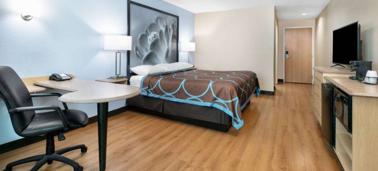 温德姆速8-纽布朗费尔斯I-35(Super 8 by Wyndham New Braunfels I-35)图片