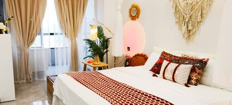 熙地港凤城五路地铁口波西米亚意境大床房公寓(凤城六路分店)图片