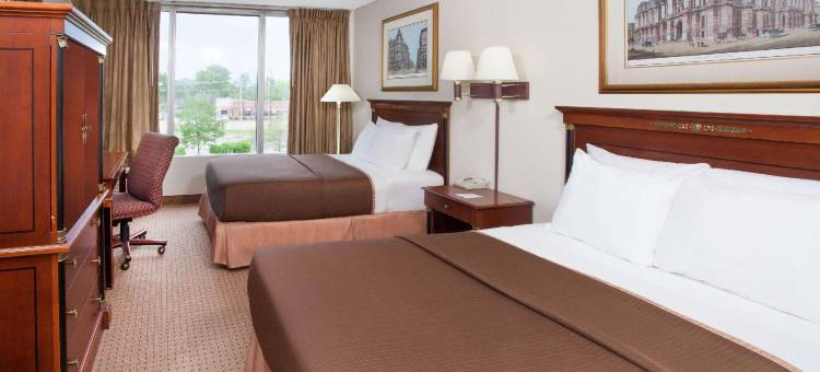 艾迪生温德姆呗盟酒店(Baymont by Wyndham Addison)图片