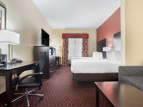 弗洛伍德贝斯特韦斯特优质套房酒店