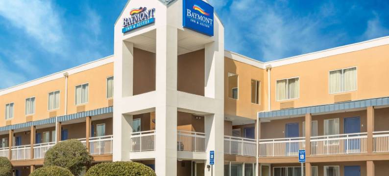 萨凡纳米德顿呗盟套房酒店(Baymont by Wyndham Savannah Midtown)图片