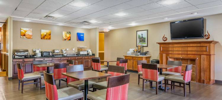 亨廷顿索斯波因特舒适套房酒店(Comfort Suites South Point - Huntington)图片