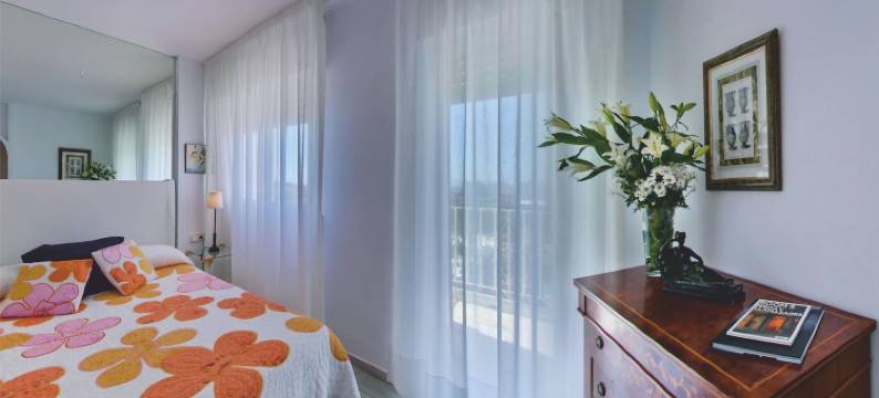 阿尔巴辛滨海套房酒店(Hotel Suites Albayzin Del Mar)图片