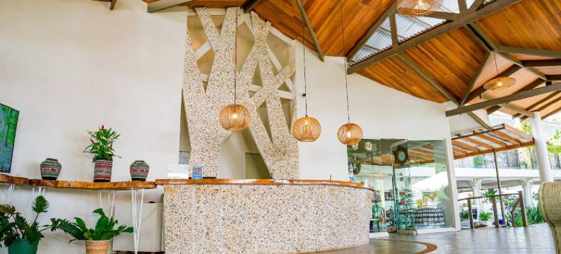 巴拉斯海滩度假村(Paras Beach Resort)图片