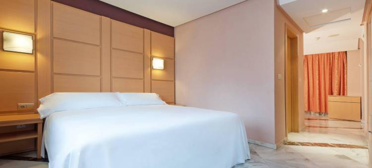 普埃托利亚诺酒店(Hotel Puertollano)图片