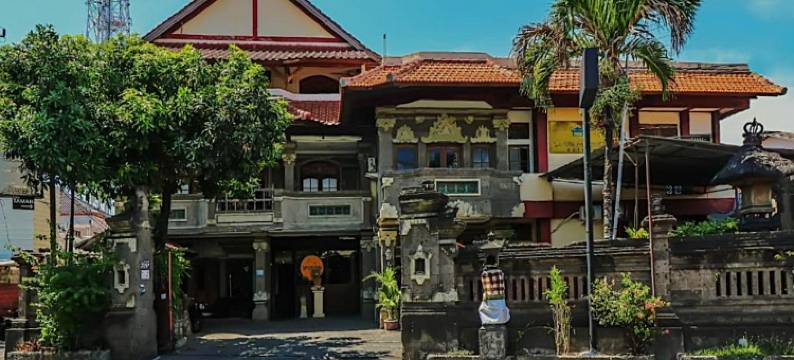 昌德拉阿迪格拉哈酒店(Hotel Candra Adigraha)图片