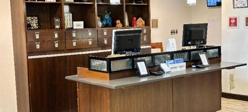 格林斯伯勒机场福朋喜来登酒店(Four Points by Sheraton Greensboro Airport)图片