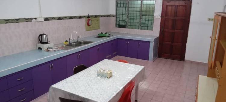 位于丹南的3卧室独栋房屋-115平方米|带1个独立浴室(TENOM SABAH TERATAK HOMESTAY)图片