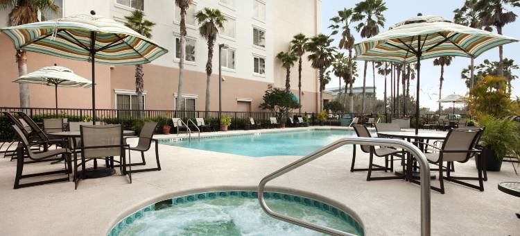 希尔顿奥兰多机场大使套房酒店(Embassy Suites by Hilton Orlando Airport)图片
