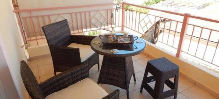 Angela's Apartment with Beautiful Balcony View图片