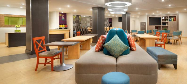 希尔顿惠庭酒店-罗阿诺克(Home2 Suites Roanoke Airport)图片