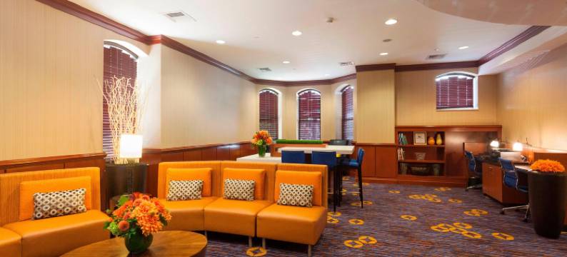 波士顿可普雷广场万怡酒店(Courtyard Boston Copley Square)图片