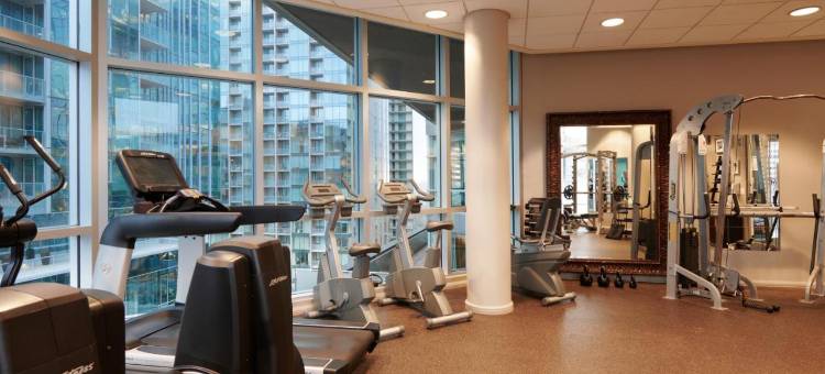 蒙特利尔华威水晶酒店(Warwick Le Crystal Montreal)图片