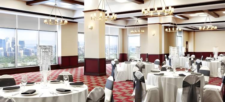 卡尔加里机场福朋喜来登酒店(Four Points by Sheraton Calgary Airport)图片