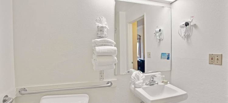 好莱坞-洛杉矶地区速8酒店(Super 8 by Wyndham Hollywood/La Area)图片