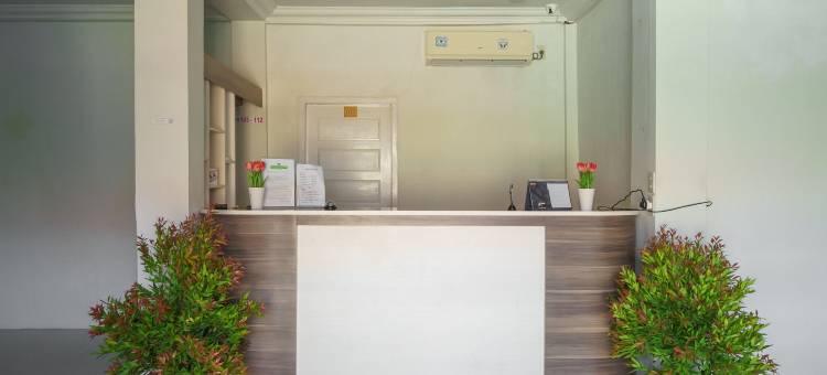 红多兹伊斯兰酒店-邦里玛尼亚卡马卡姆亚奇(RedDoorz Syariah @ Panglima Nyak Makam Aceh)图片