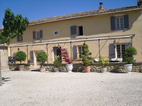 马斯丹萨凡住宿加早餐旅馆