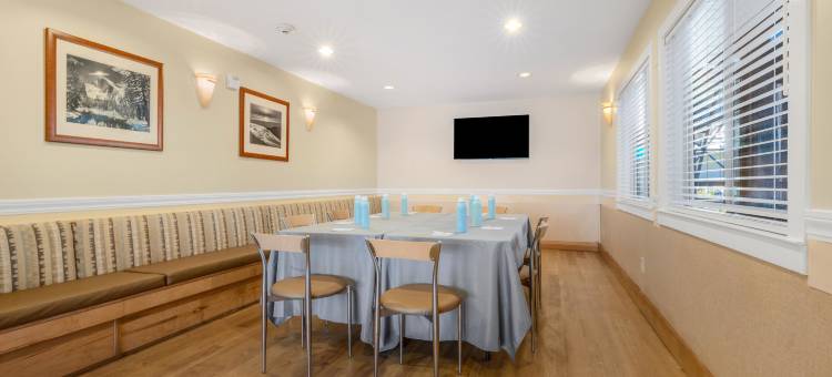 马林套房酒店(Marin Suites Hotel)图片
