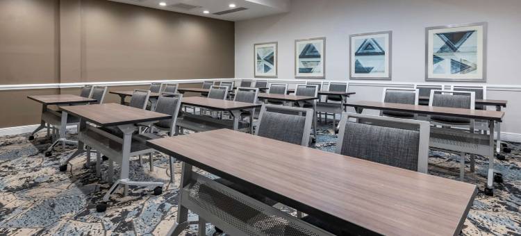 莱克兰贝斯特韦斯特优质酒店(Best Western Plus Lakeland)图片