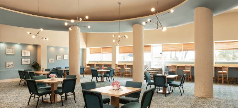 Sherry Frontenac Oceanfront Hotel 雪利弗龙坦纳克海滨酒店(Sherry Frontenac Oceanfront)图片