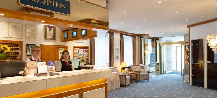 洛伊斯默克环形酒店(Ringhotel Loew's Merkur)图片