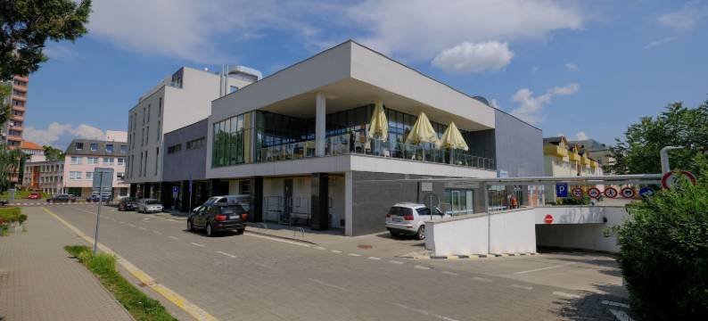 亚斯顿劳斯商务式酒店(Business Hotel Astrum Laus)图片