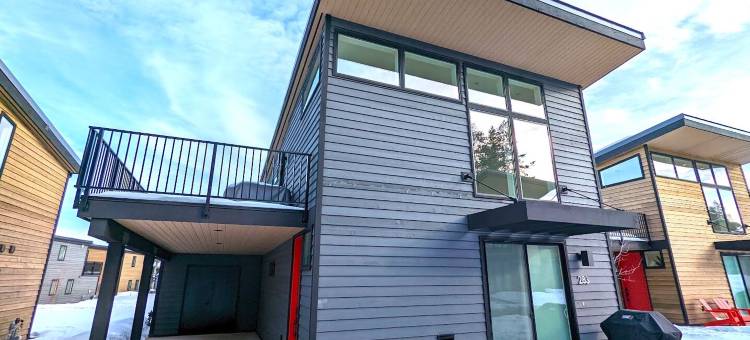 Scenic Views, Pool, Hot Tub and Fitness Center - Stunning Retreat图片