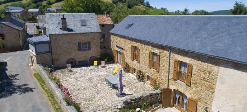 多曼斯和喷泉民宿(Chambres d'hôtes Entre Dolmens et Fontaines)图片