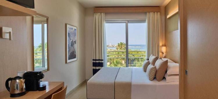 格兰圣立那酒店(GranSerena Hotel)图片