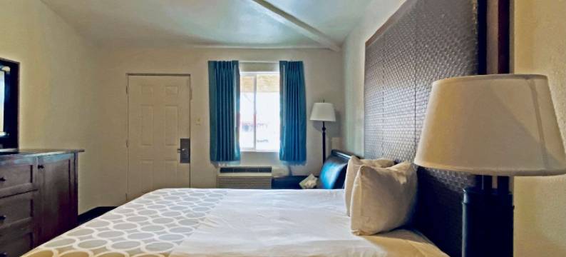 斯科特斯德老城罗德威酒店(Rodeway Inn Old Town Scottsdale)图片